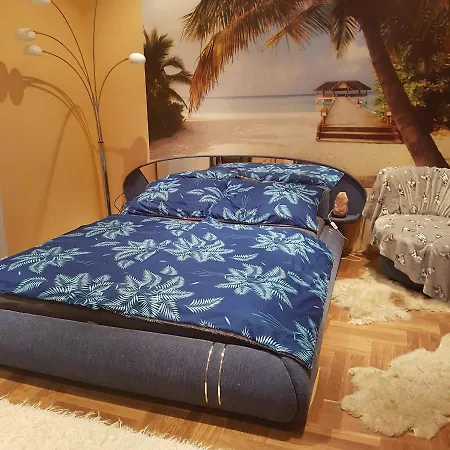 Kossuth Lajos U. 176. * Budapest