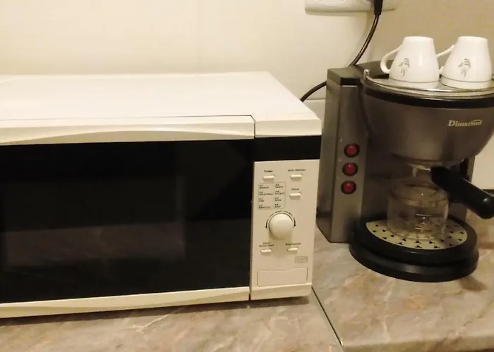 Kossuth Lajos U. 176. * Budapest