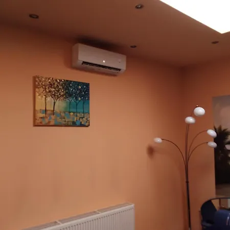 Kossuth Lajos U. 176. Apartment Budapest